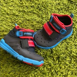 Phibian toddler boots